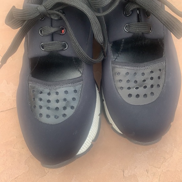 Prada sneakers - Picture 4 of 11